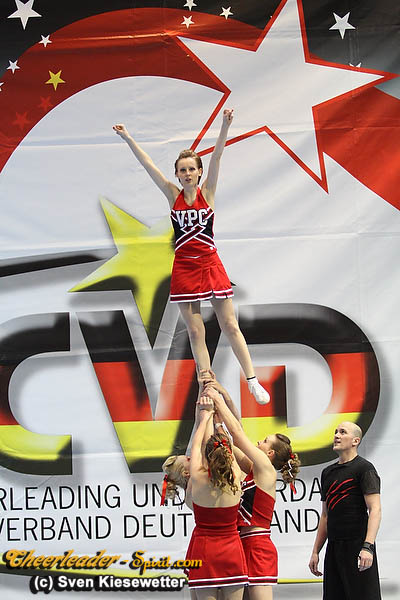 ../Images/V-Town Panthers Senior Coed_038.jpg